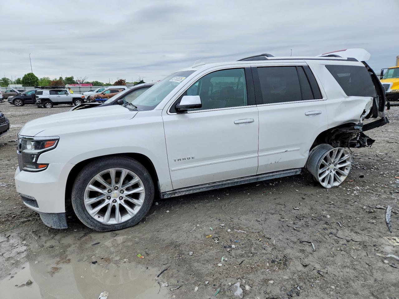 Salvage Chevrolet Tahoe Image