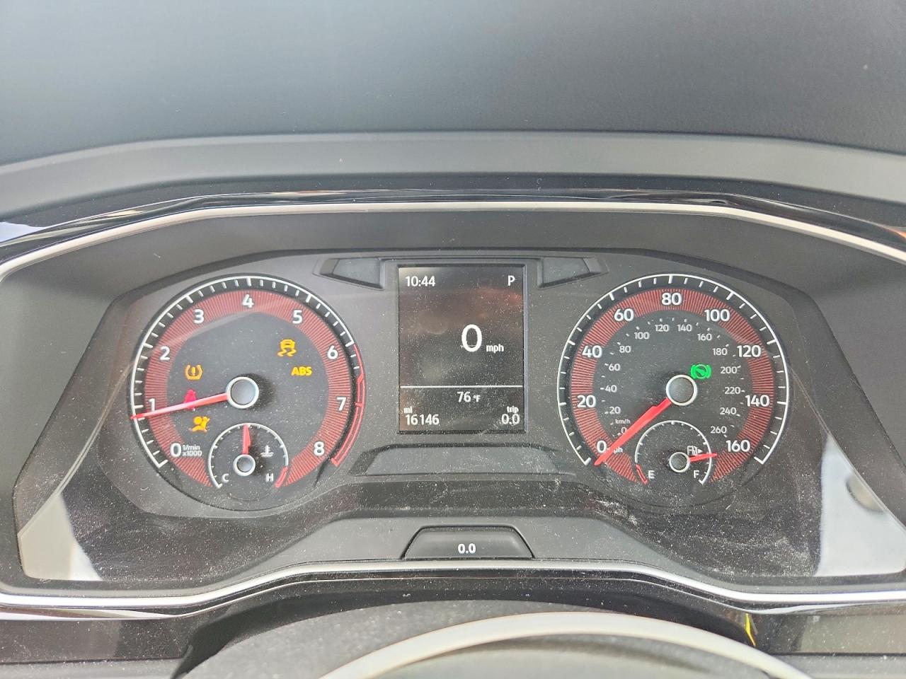 Volkswagen Jetta S