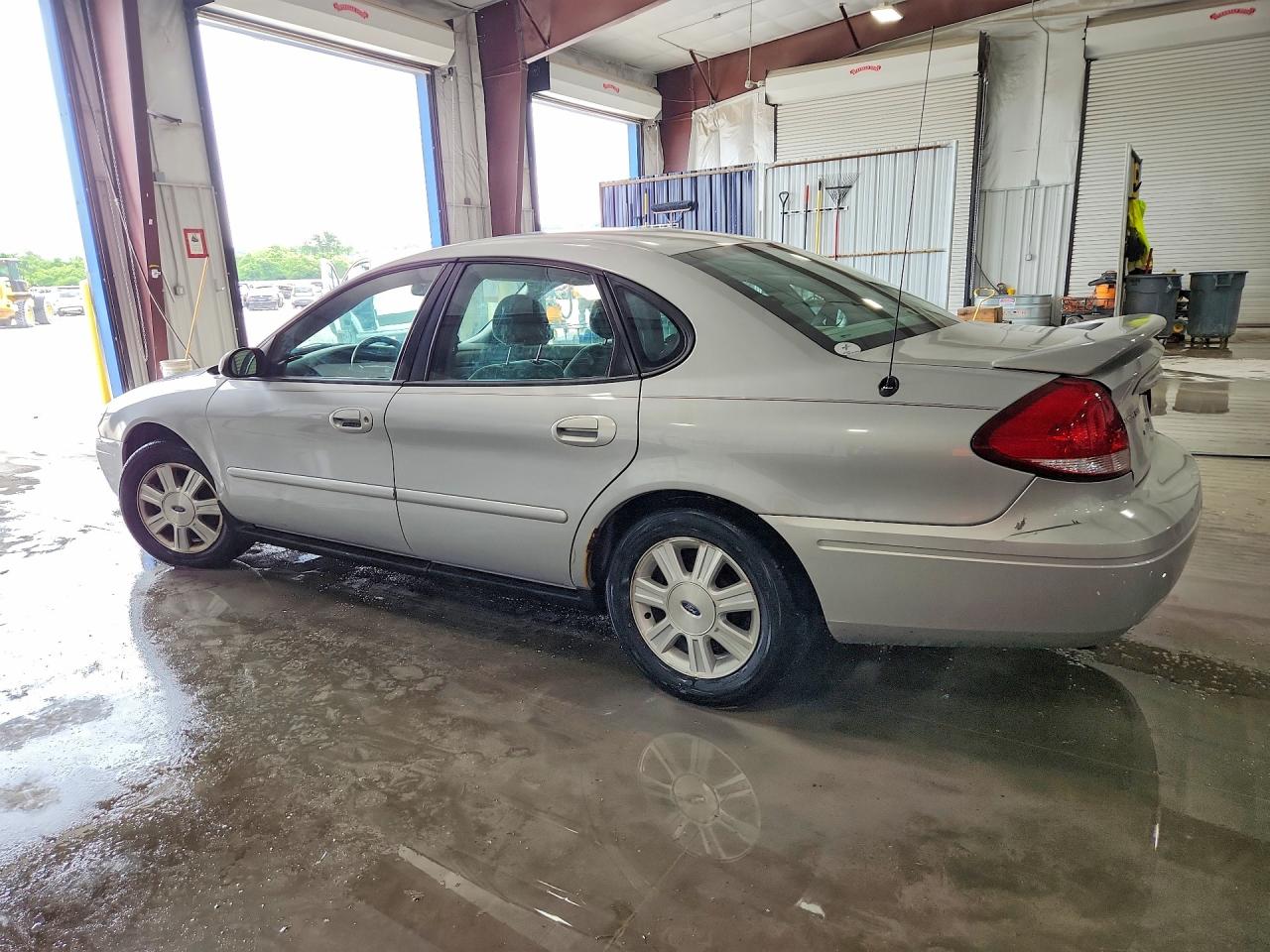 Ford Taurus Sel