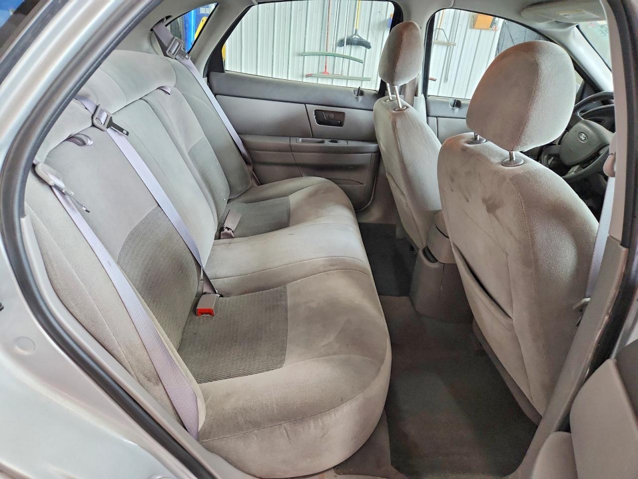 Ford Taurus Sel