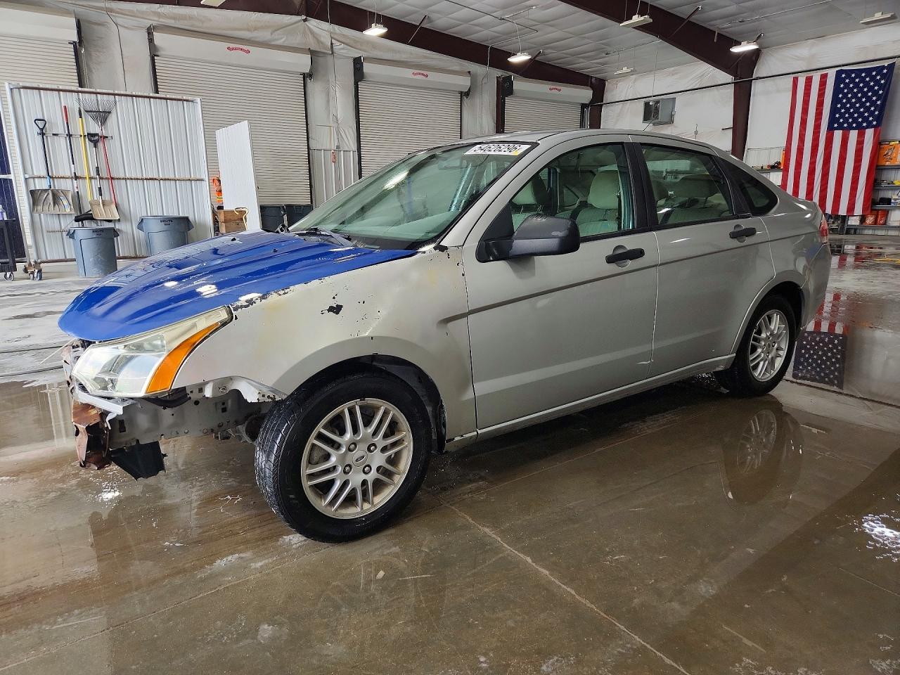 Salvage Ford Focus Image