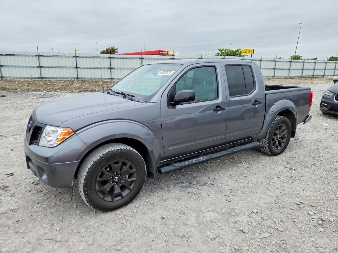Salvage Nissan Frontier Image