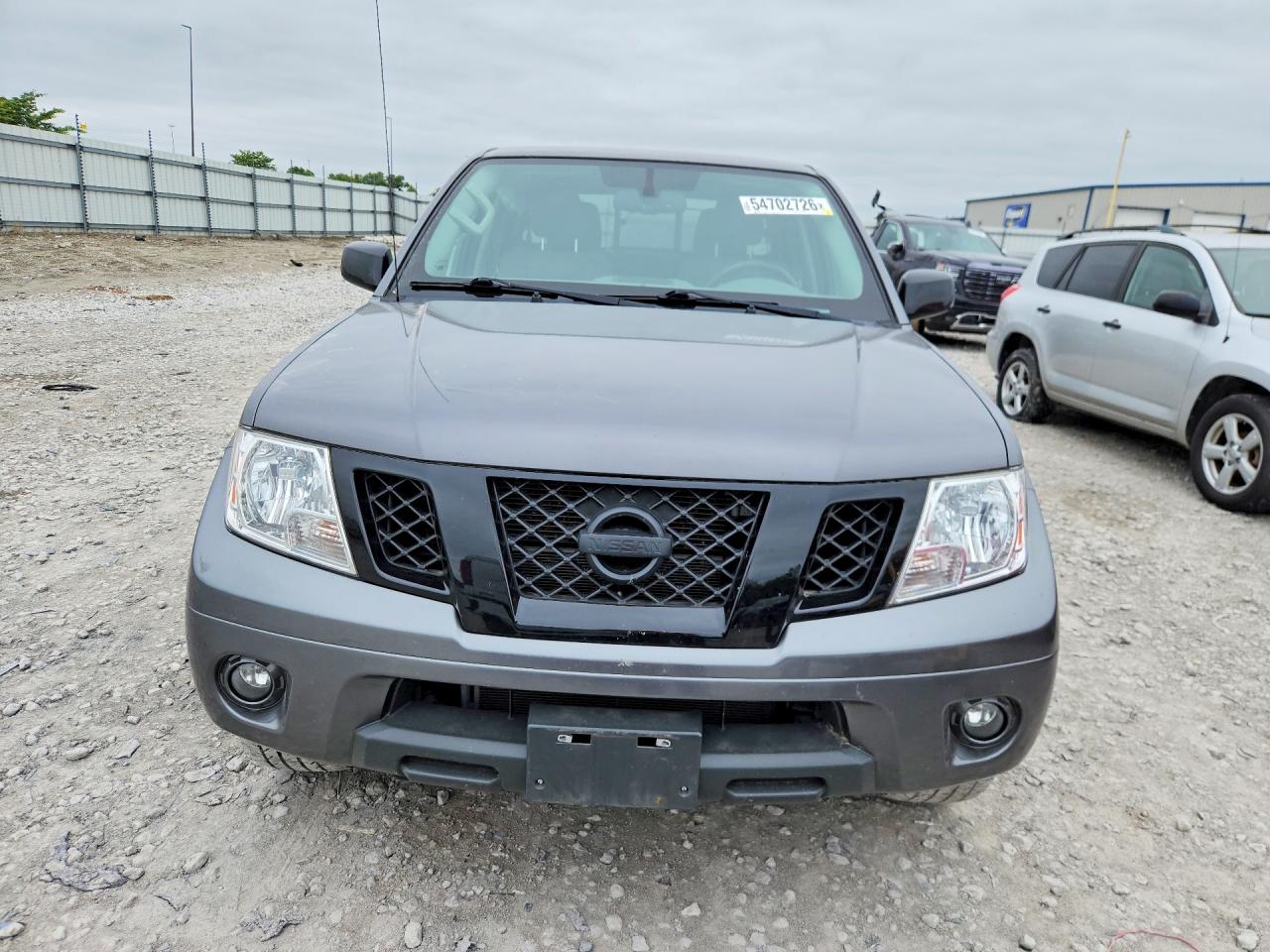 Nissan Frontier Sv
