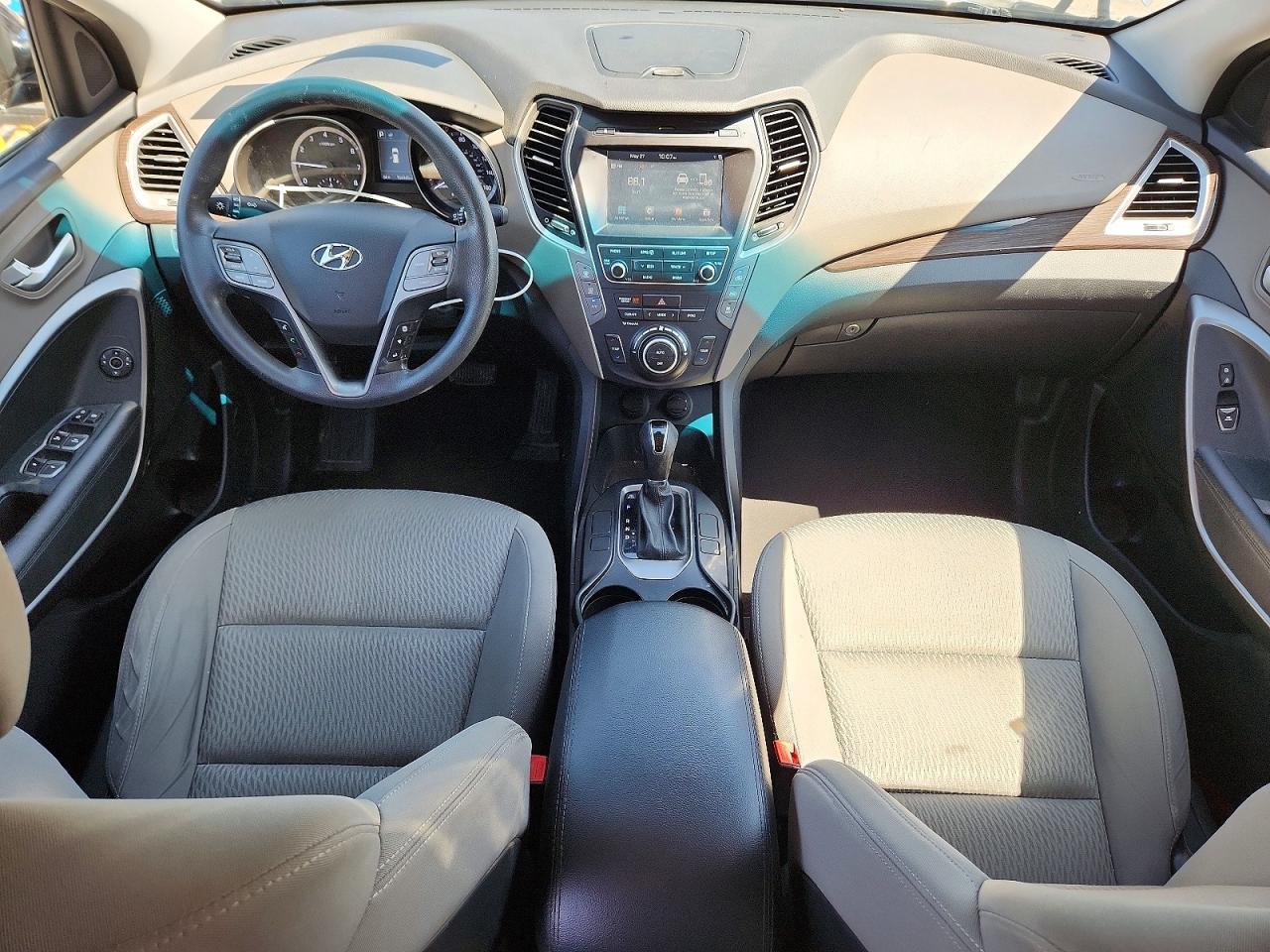 Hyundai SANTA FE Se