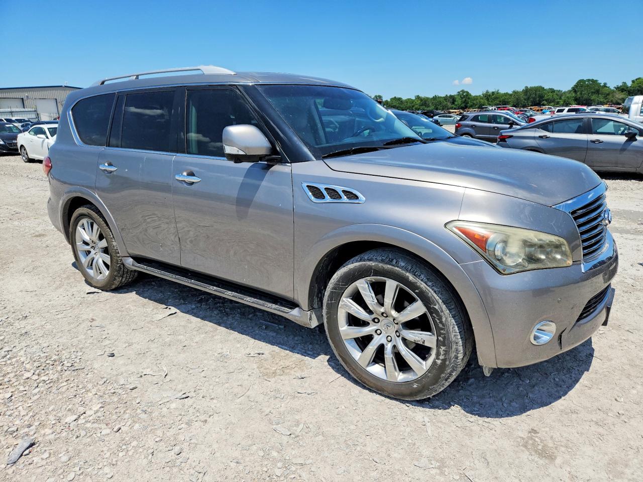 INFINITI Qx Base