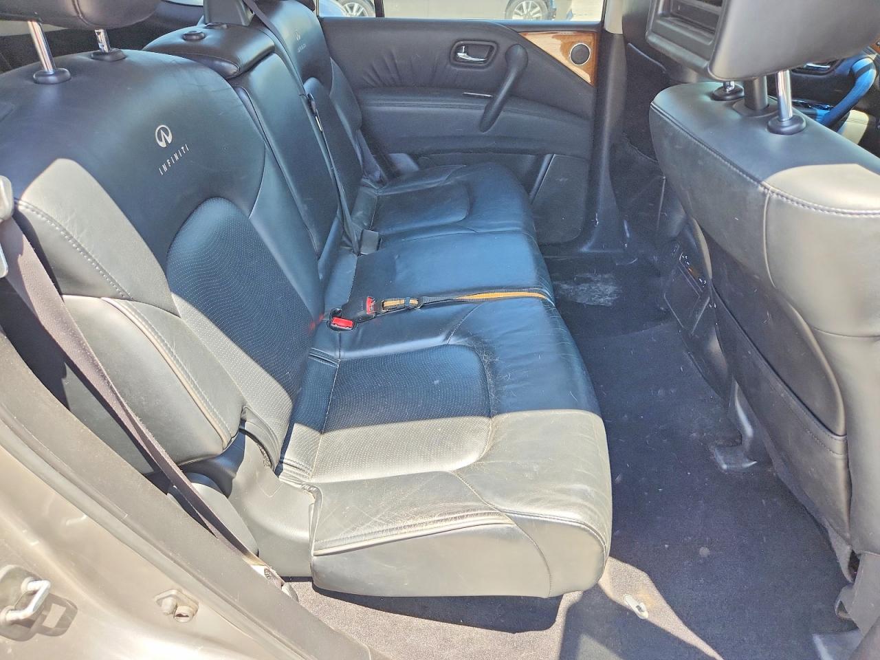INFINITI Qx Base