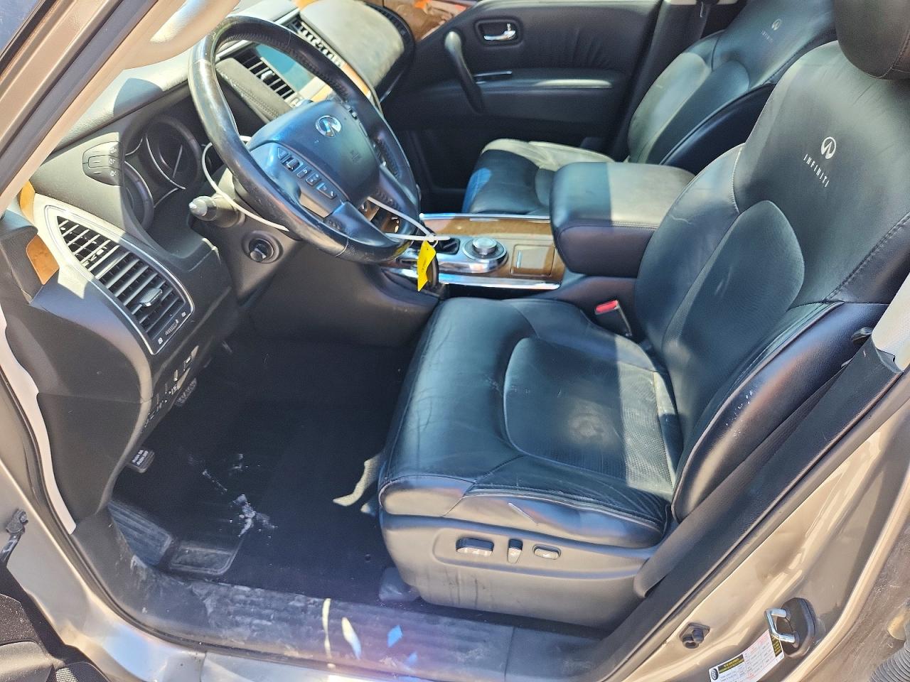 INFINITI Qx Base