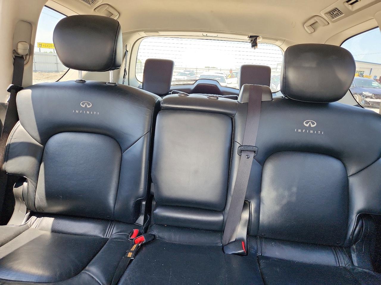 INFINITI Qx Base