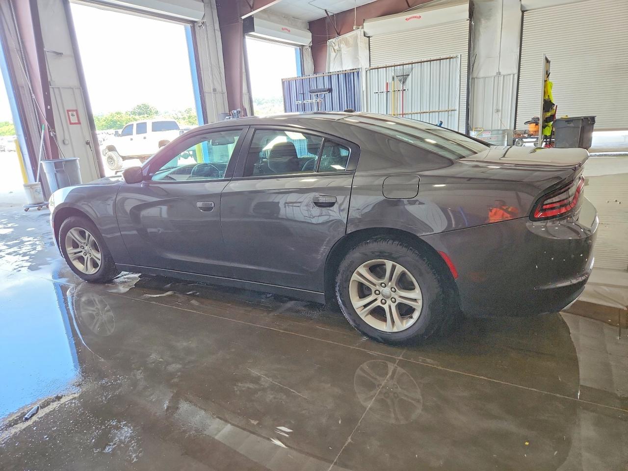 Dodge Charger Se