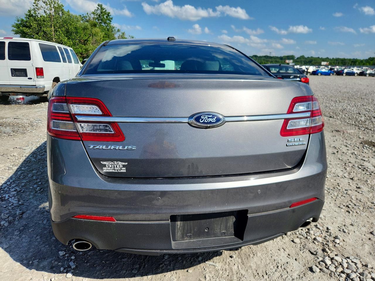 Ford Taurus Sel