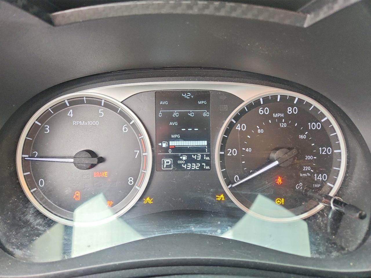 Nissan Versa S