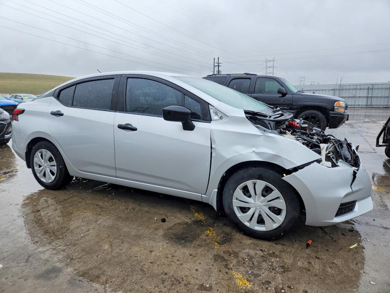 Nissan Versa S