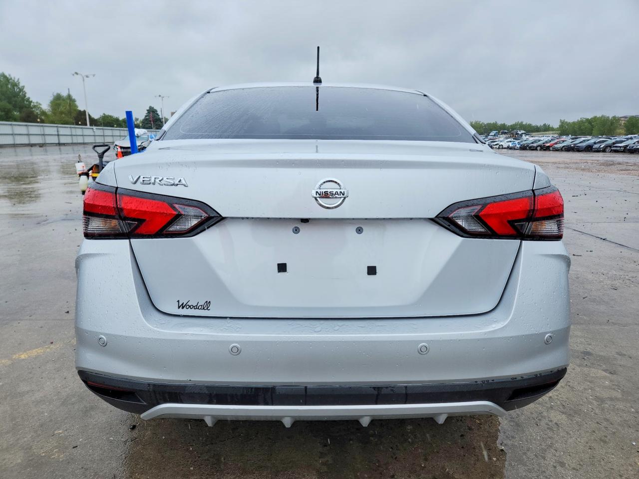 Nissan Versa S