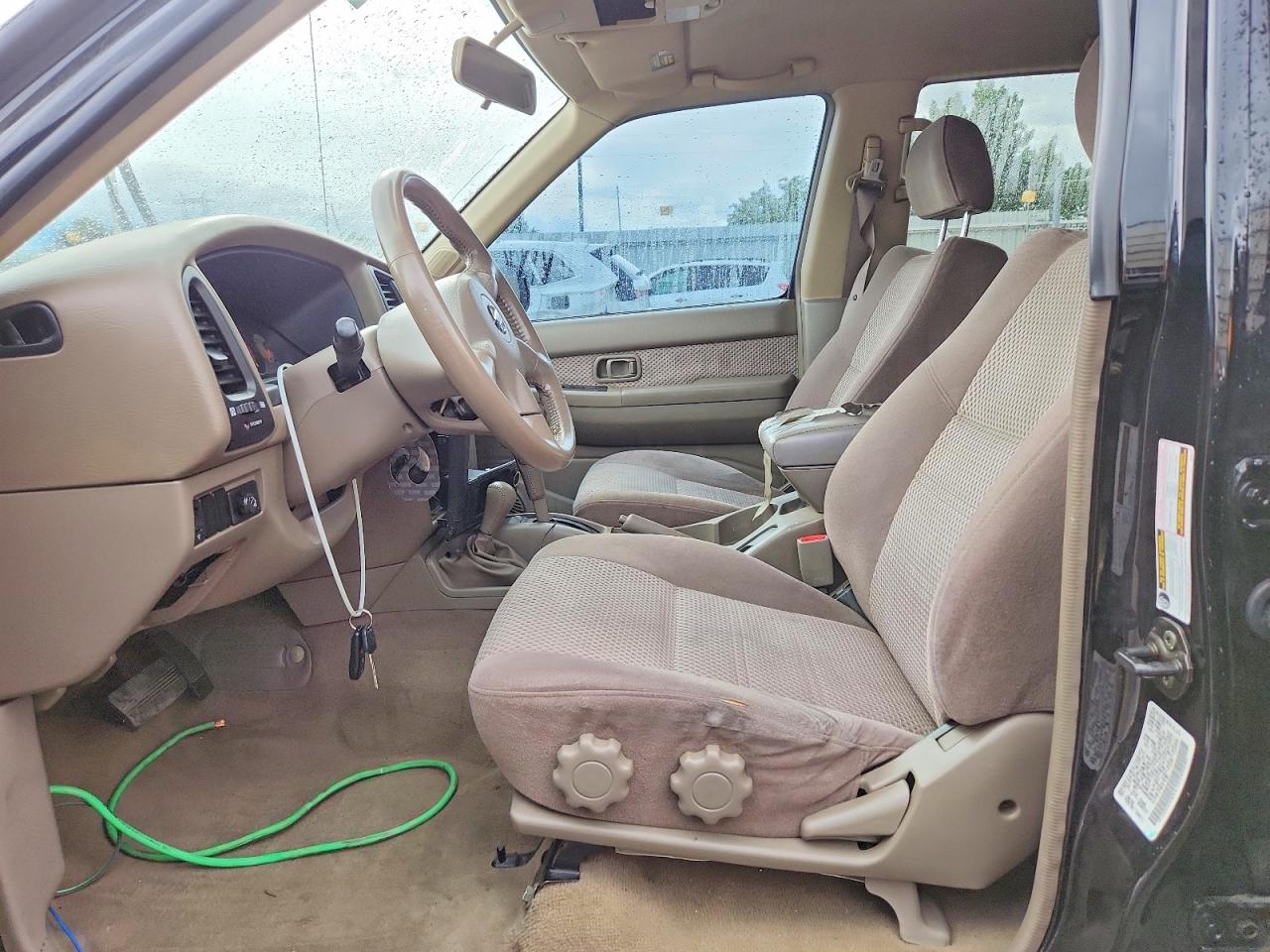 Nissan Pathfinder Se