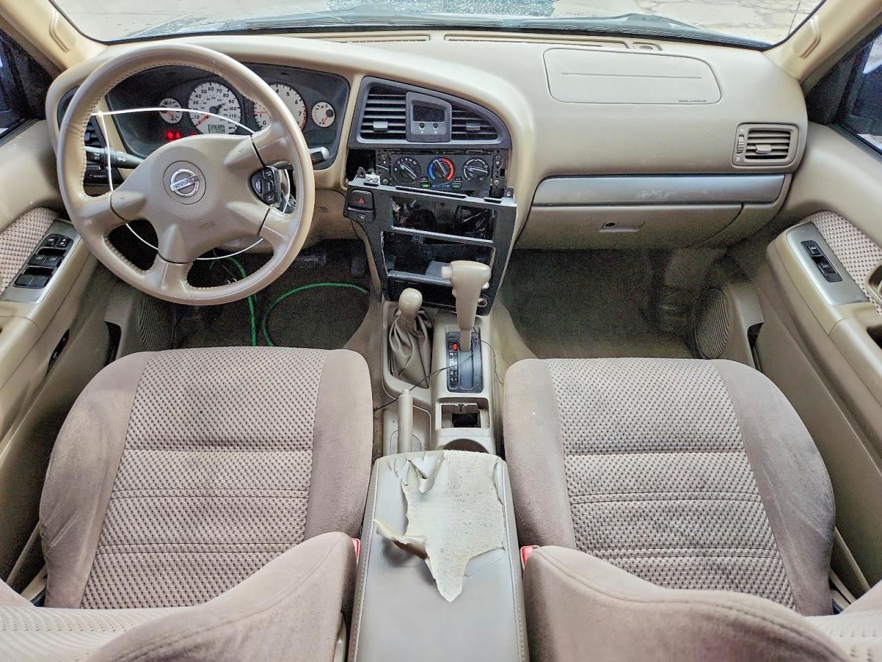 Nissan Pathfinder Se