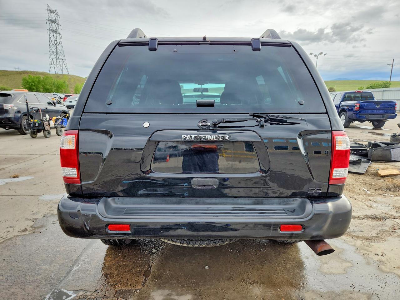 Nissan Pathfinder Se