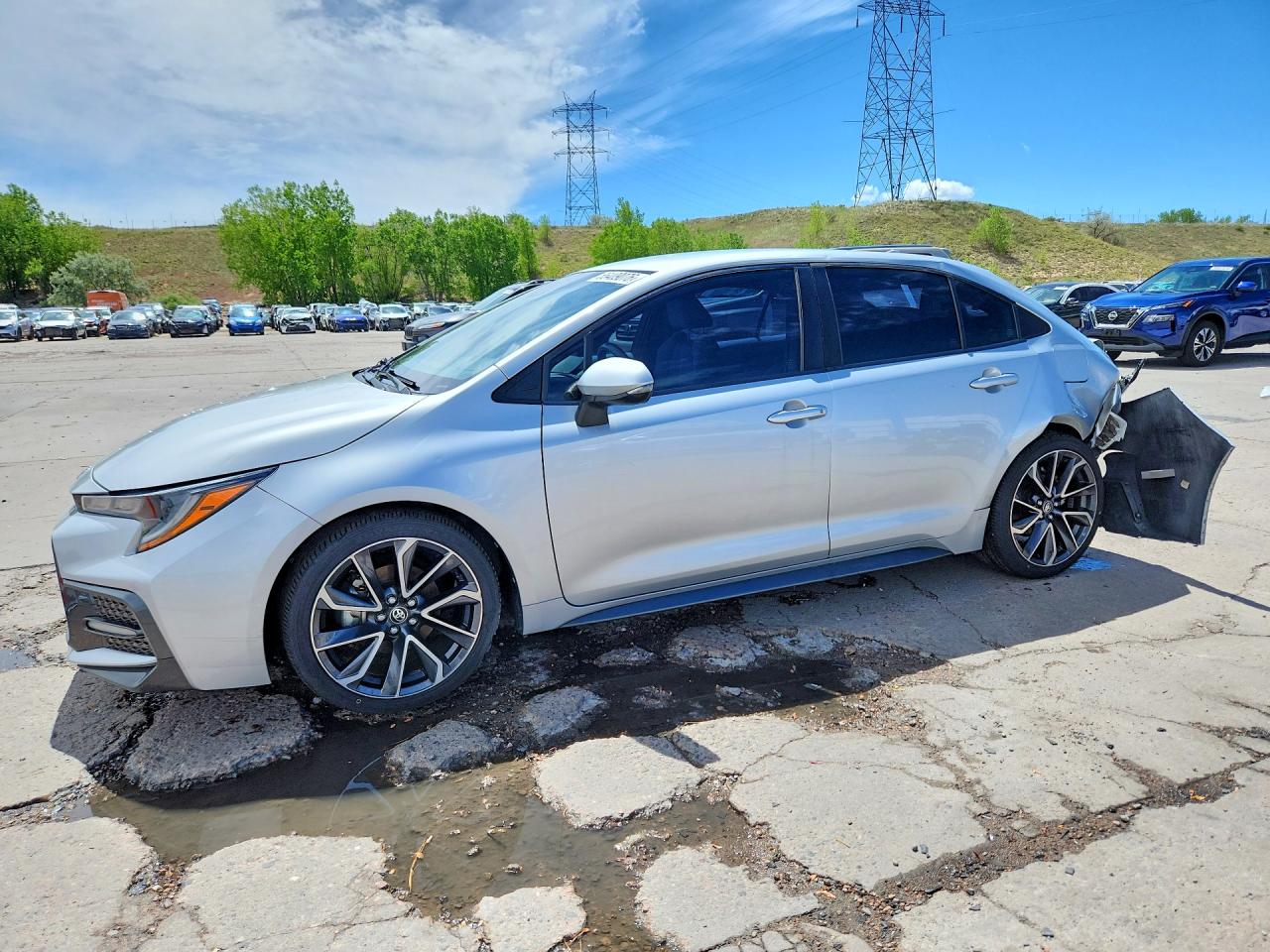 Salvage Toyota Corolla Image