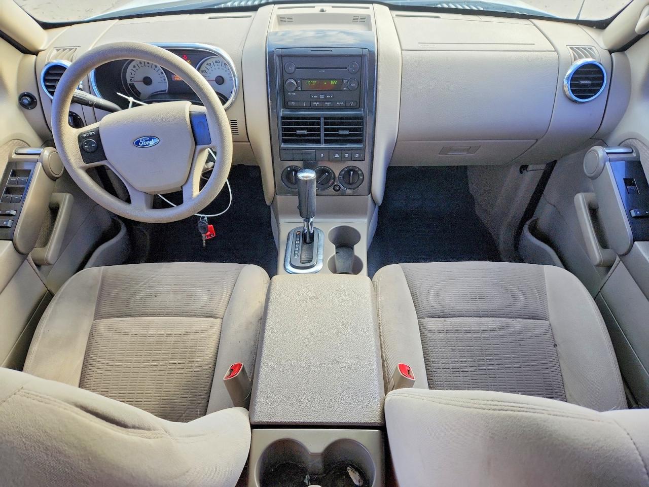 Ford Explorer Xlt