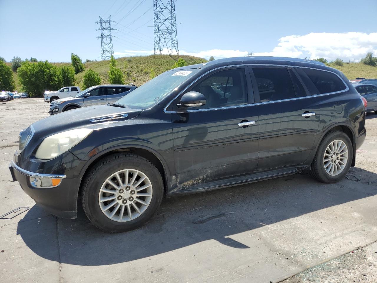 Salvage Buick Enclave Image