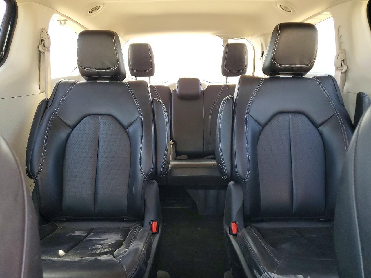 Chrysler Pacifica Hybrid Touring L