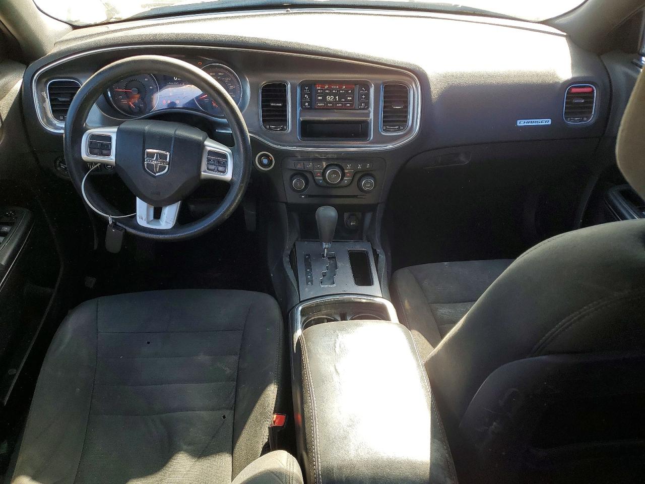 Dodge Charger Se