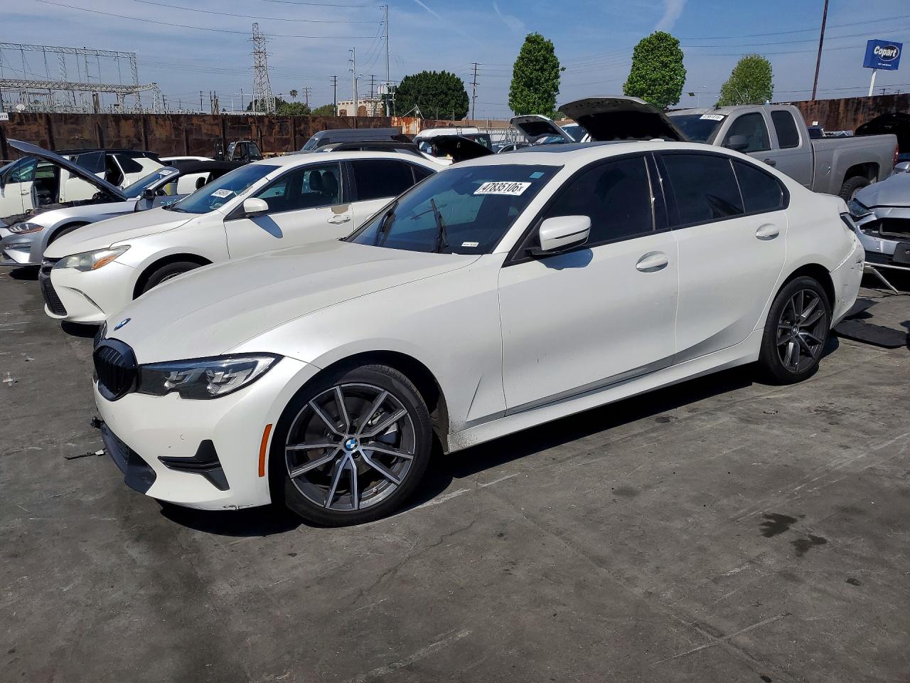 Salvage BMW 3 Series Image