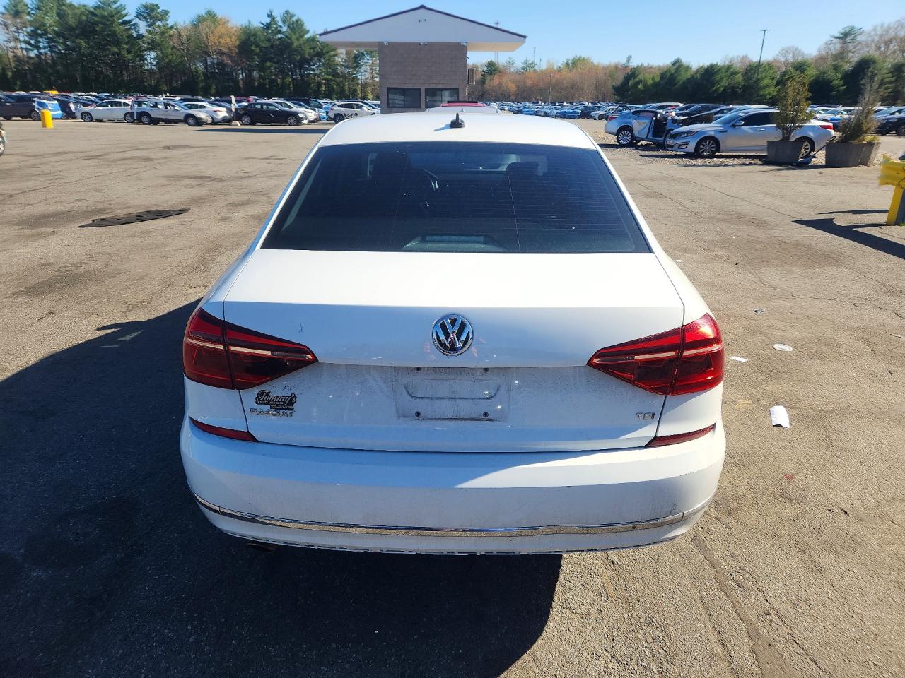 Volkswagen Passat S