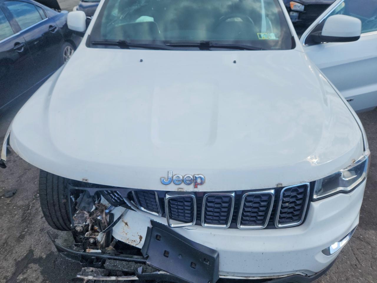 Jeep Cherokee Laredo