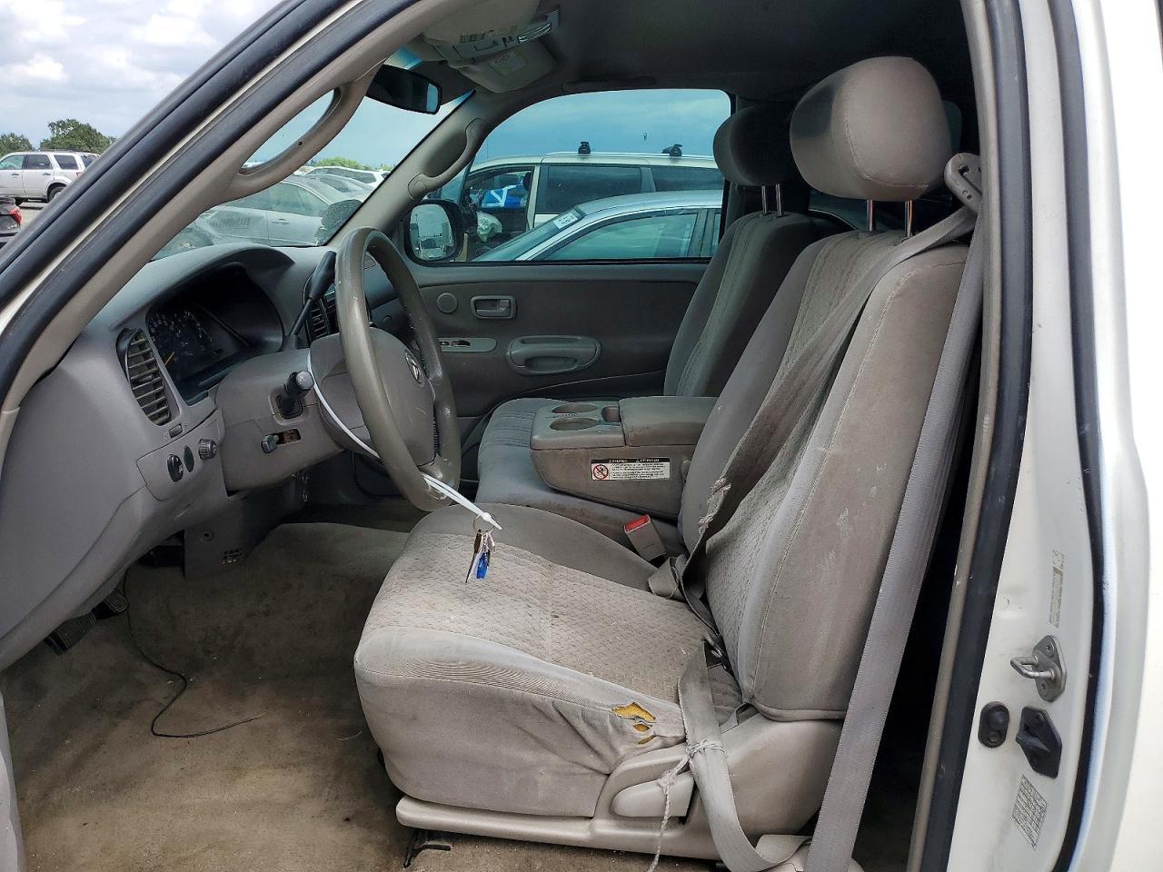 Toyota Tundra Access Cab Sr5