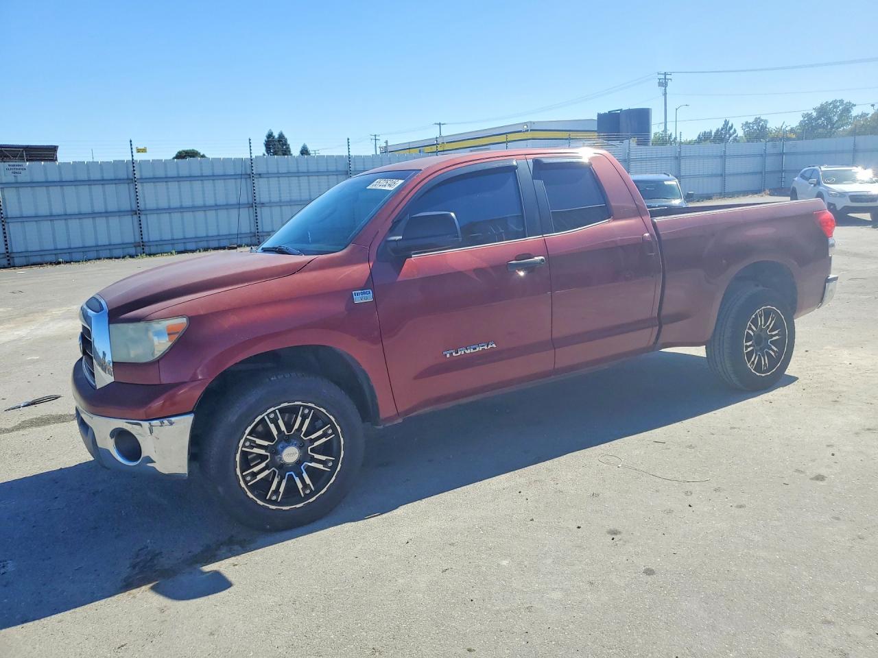 Salvage Toyota Tundra Image
