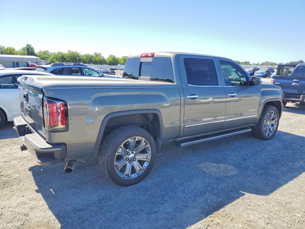 GMC Sierra K1500 Denali