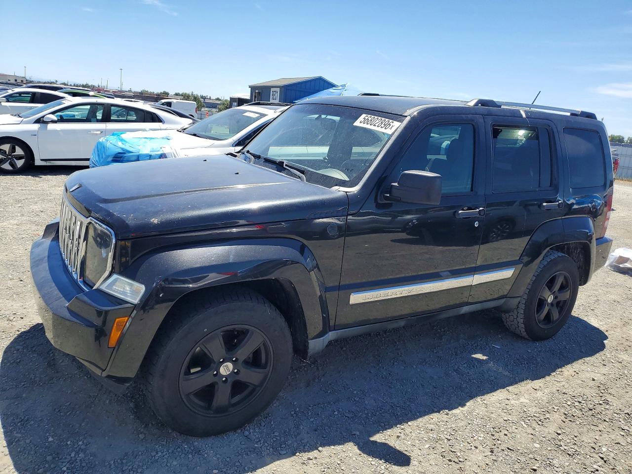 Salvage Jeep Liberty Image