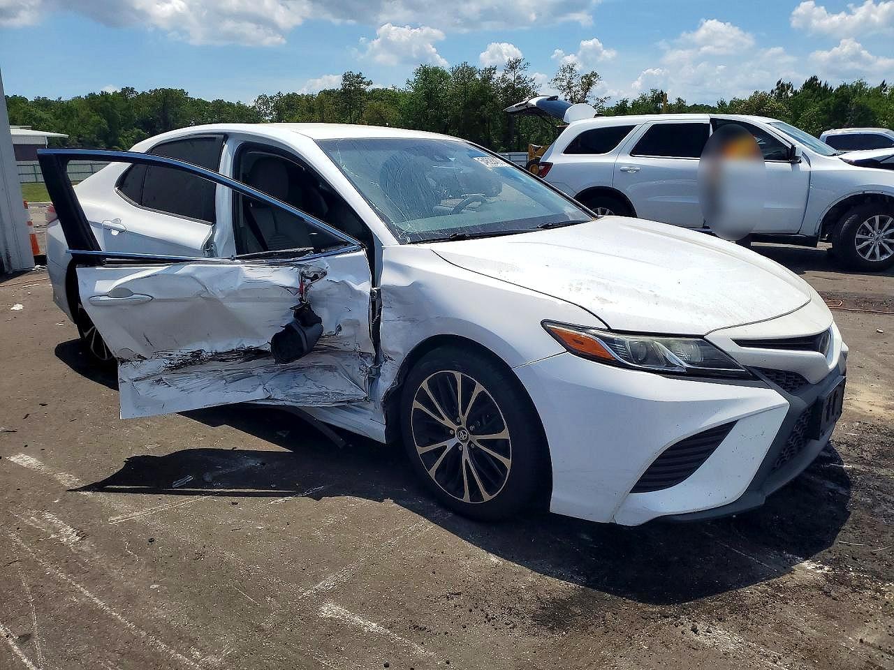 Toyota Camry Se