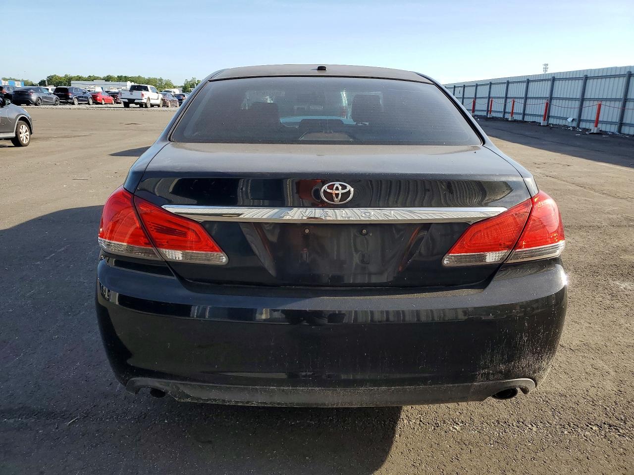 Toyota Avalon Limited