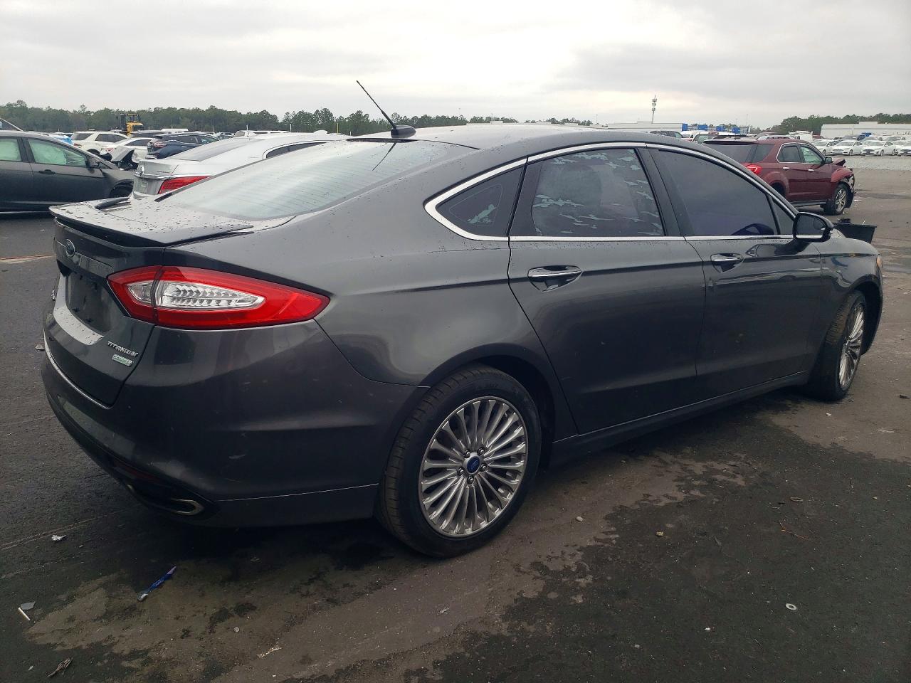 Ford Fusion Titanium