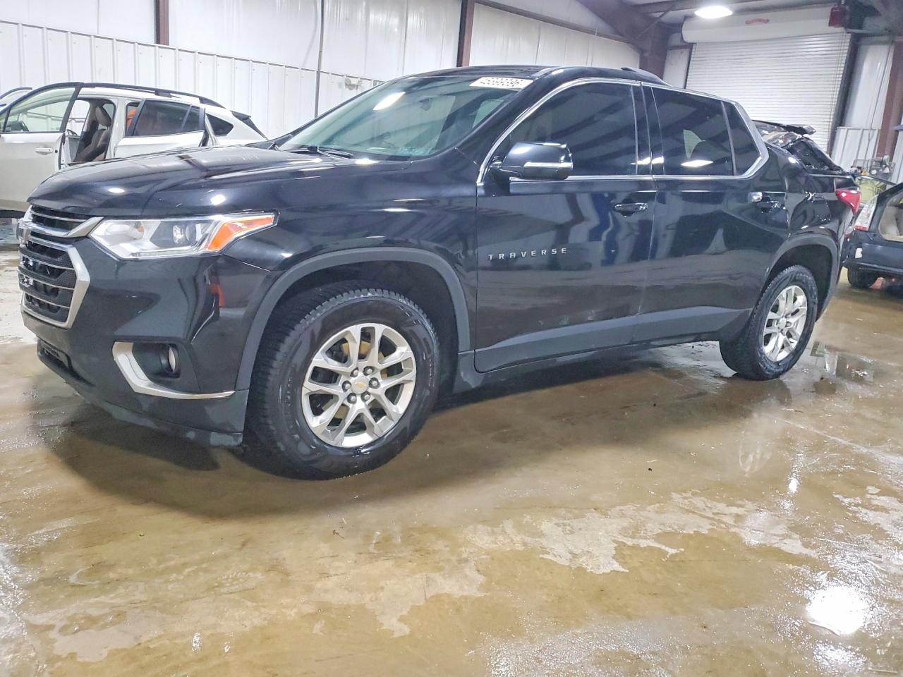Salvage Chevrolet Traverse Image