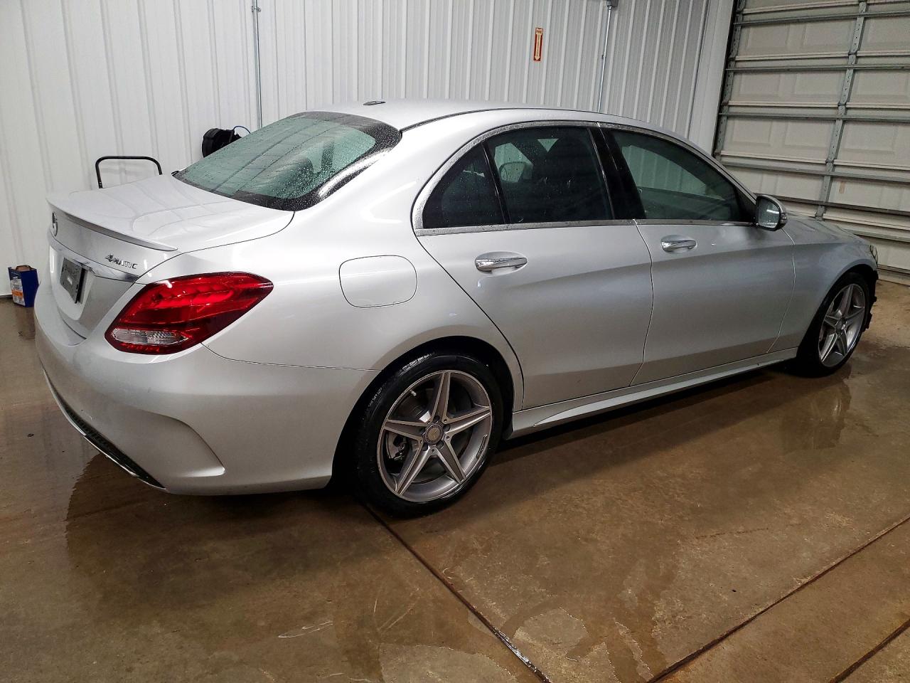 Mercedes-Benz C-Class 300 4matic