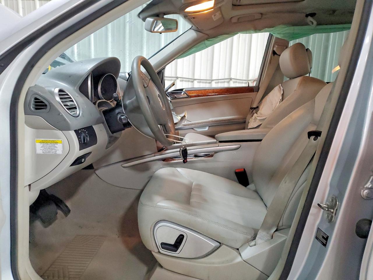 Mercedes-Benz M-Class 350