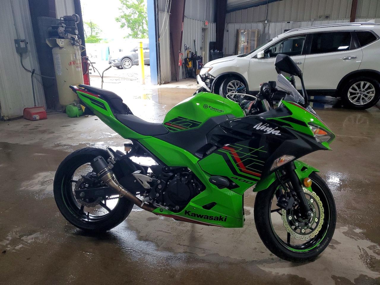 Salvage Kawasaki Ex400 Image