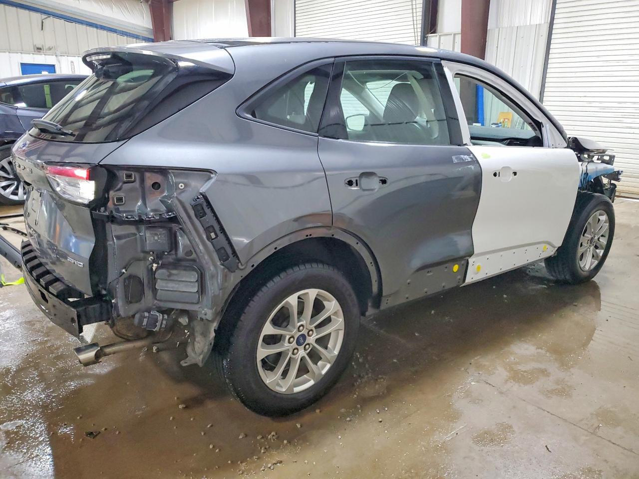 Ford Escape S