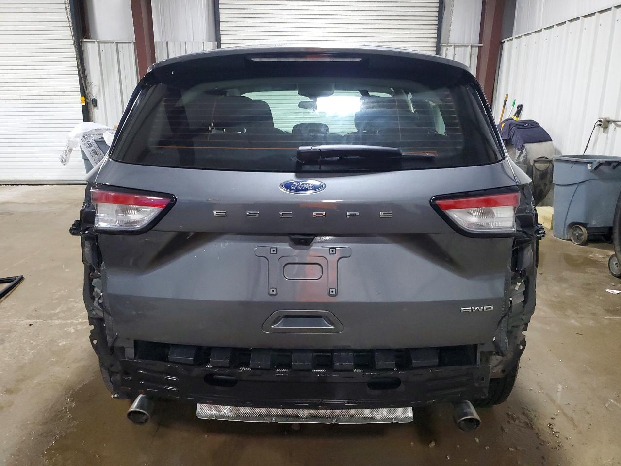 Ford Escape S
