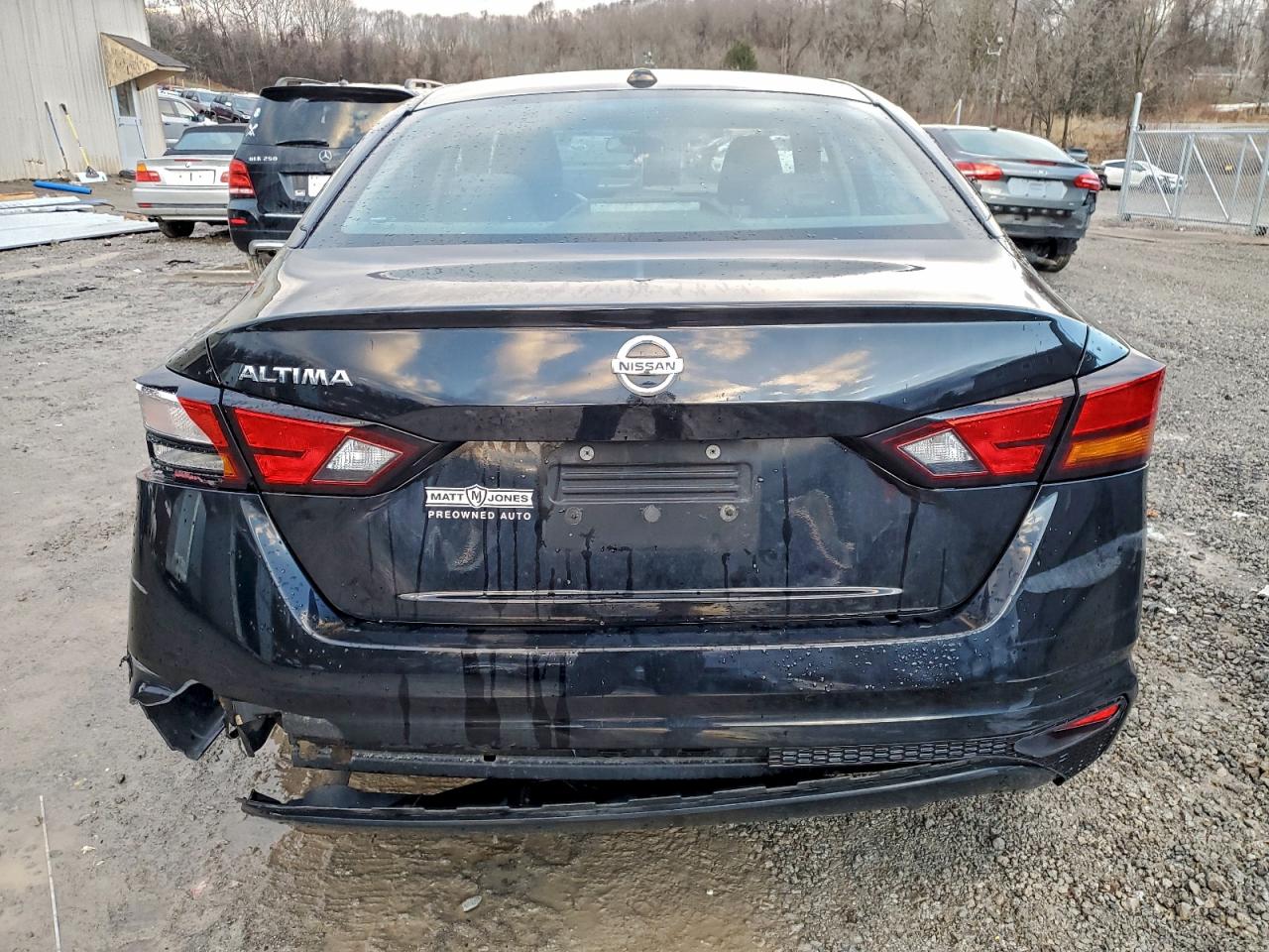 Nissan Altima S