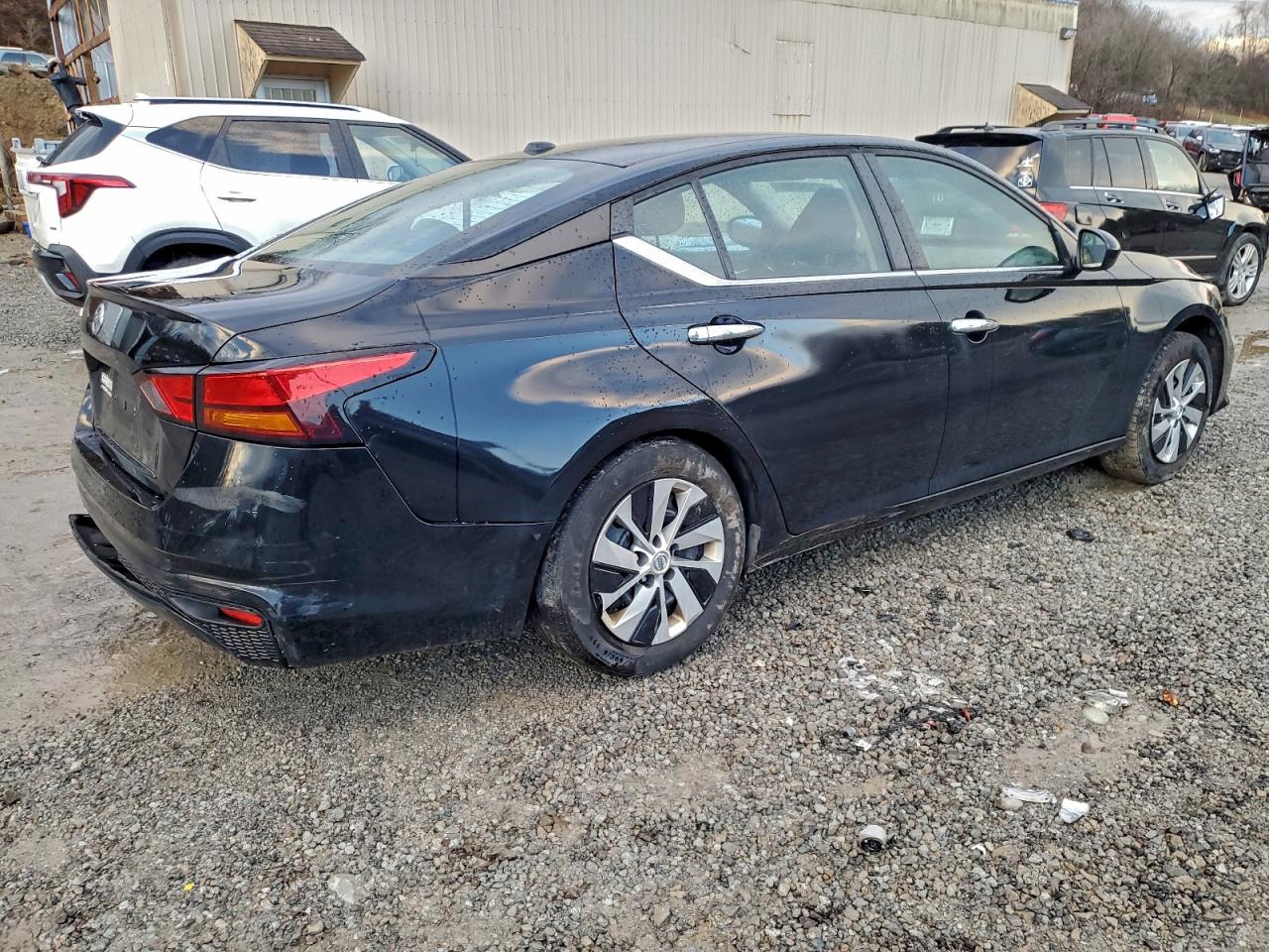 Nissan Altima S
