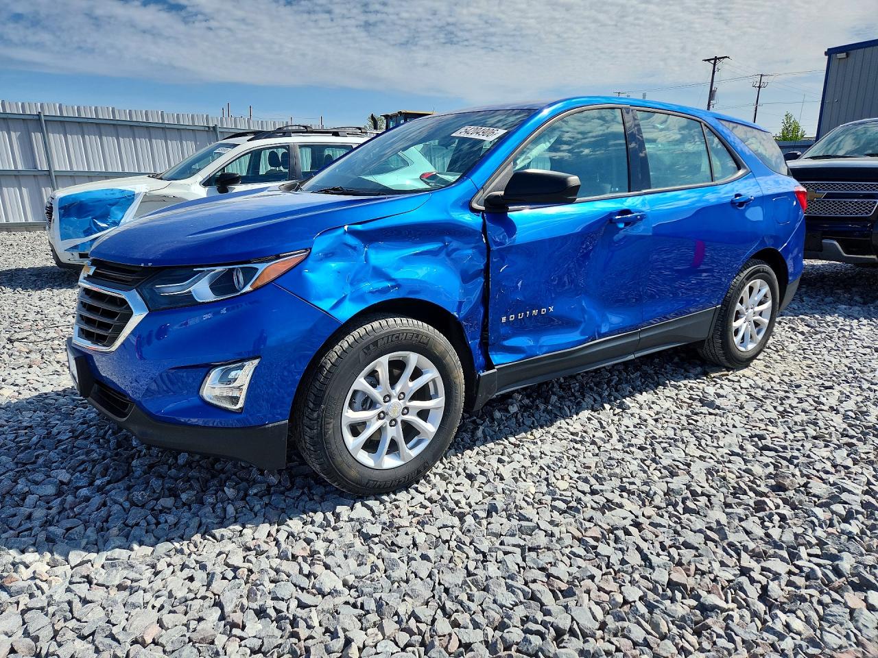 Salvage Chevrolet Equinox Image