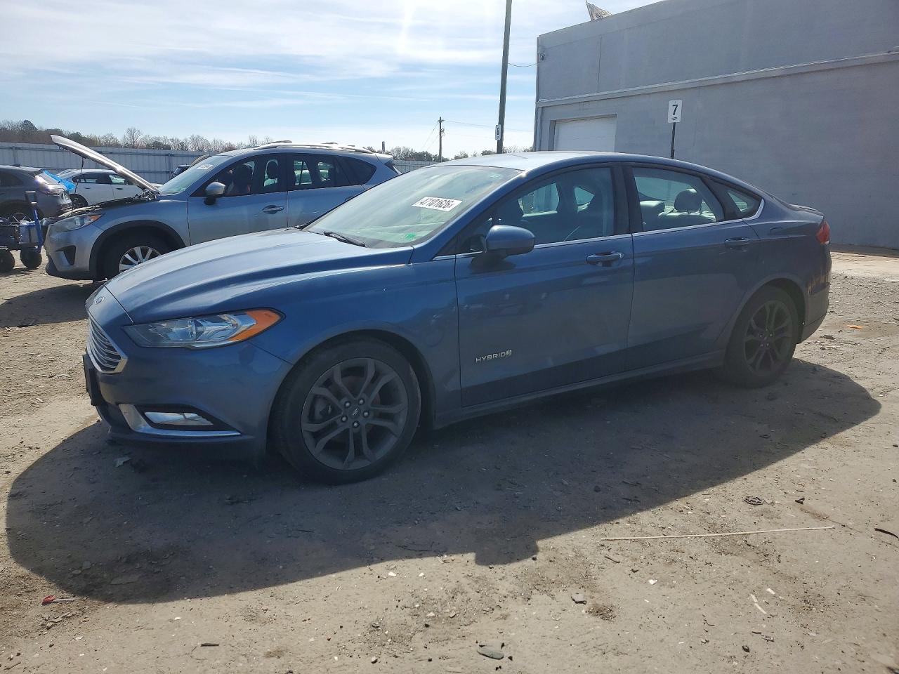 Salvage Ford Fusion Image