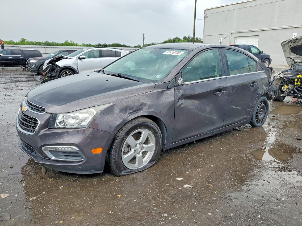 Salvage Chevrolet Cruze Image