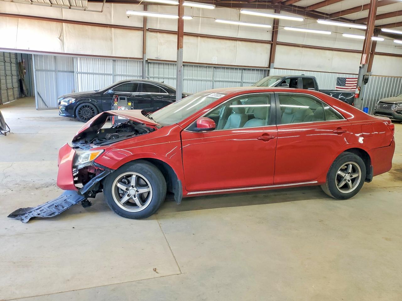 Salvage Toyota Camry Image