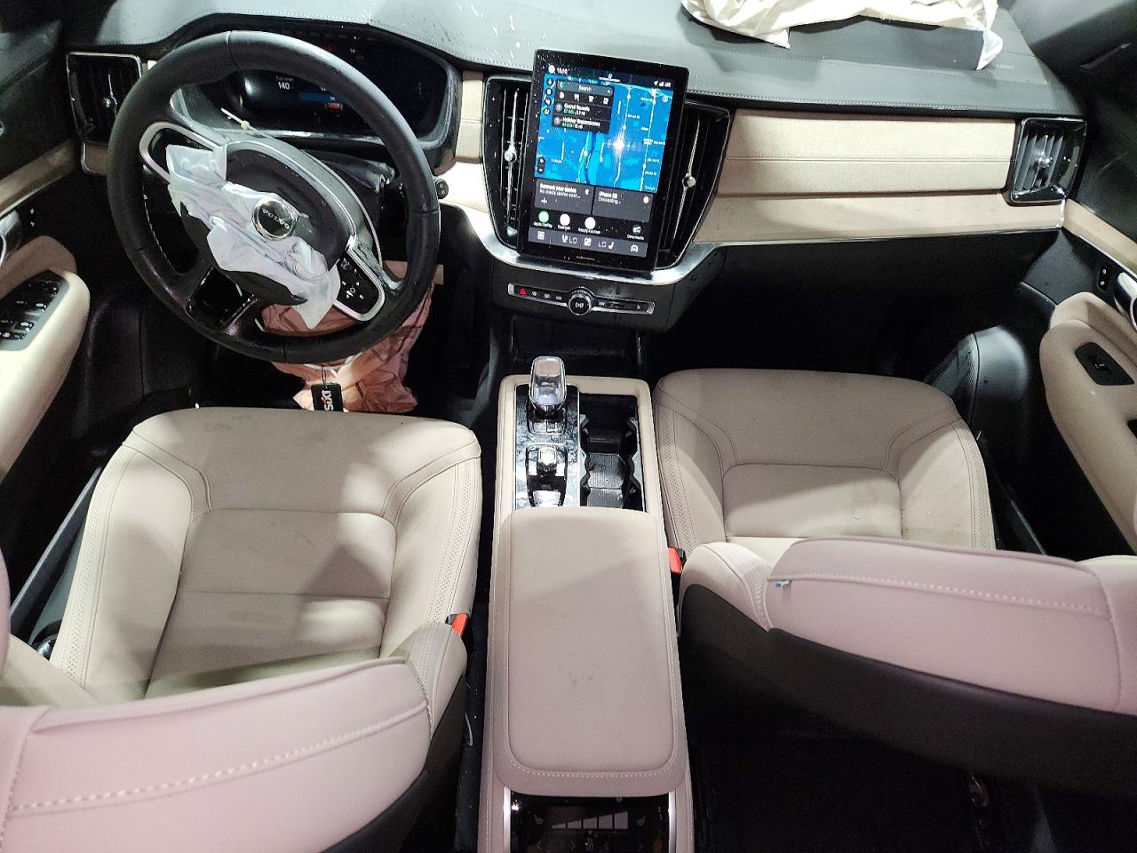Volvo XC90 Plus
