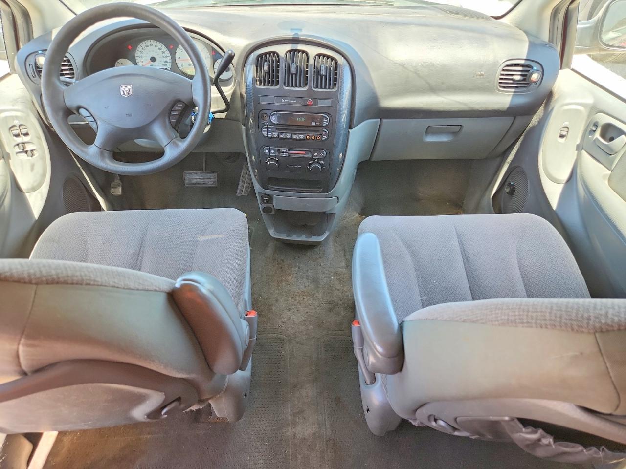Dodge Caravan Sxt