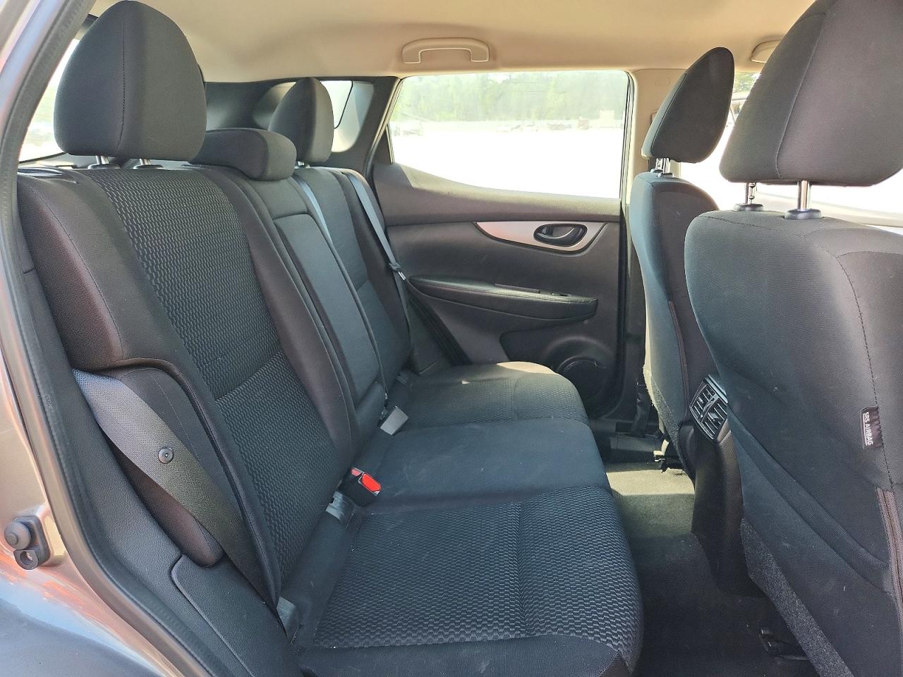 Nissan Rogue S
